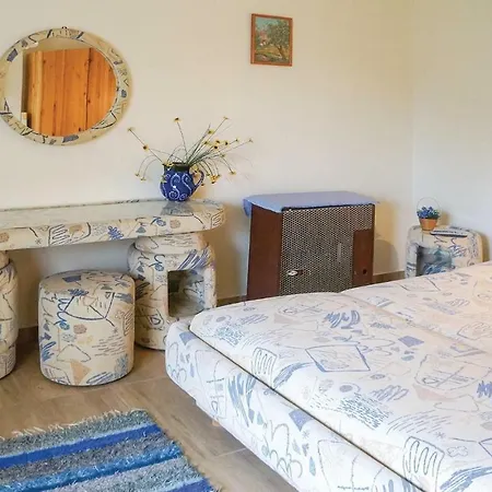 Two-bedroom In Apartmán Alsópáhok