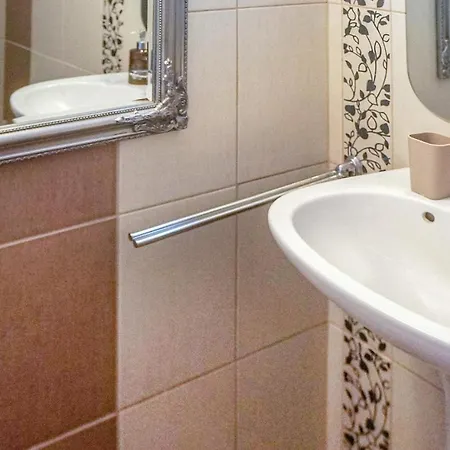 Two-bedroom In Apartmán Alsópáhok